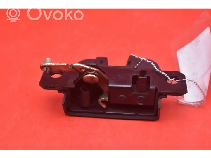 Volkswagen Bora Tailgate/trunk/boot lock/catch/latch 1J0827505