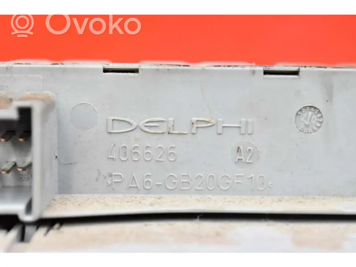 Fiat Doblo Skrzynka bezpieczników / Komplet 51770623
