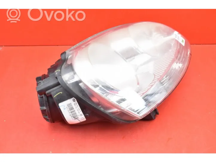 Volkswagen Golf V Lampa przednia 1K6941006P