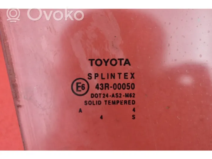 Toyota Avensis Verso Etuoven ikkunalasi, neliovinen malli TOYOTA