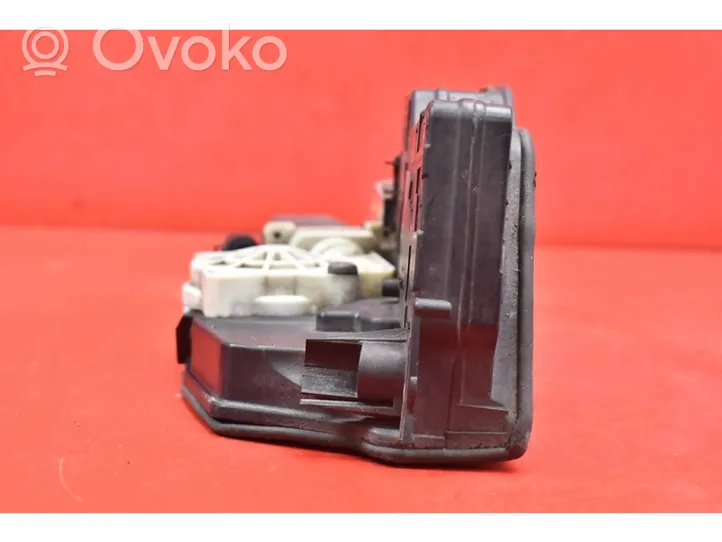 BMW 7 E38 Front door lock 4313363