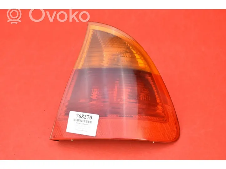 BMW 3 E36 Luci posteriori 28670202