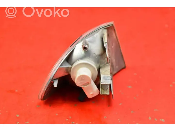 BMW 3 E36 Indicatore di direzione anteriore 1315106140