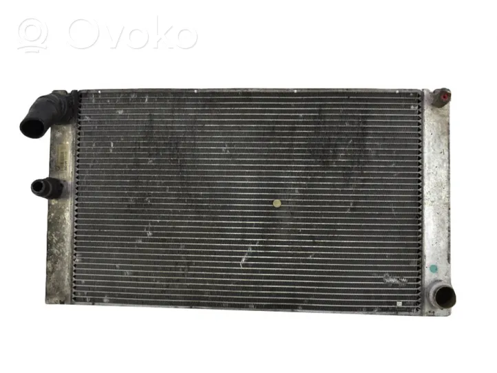 BMW 5 E60 E61 Radiateur de refroidissement 7792832