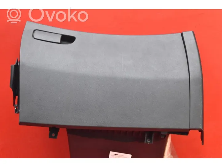 Honda Civic Glove box 