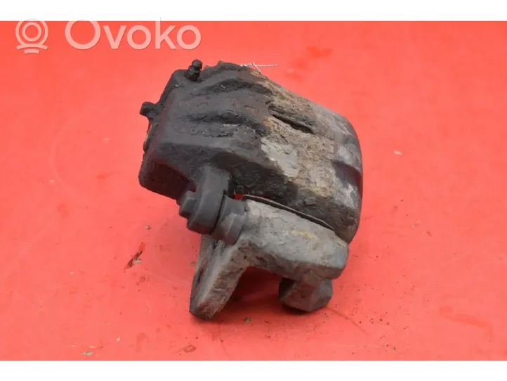 KIA Carens I Front brake caliper KIA