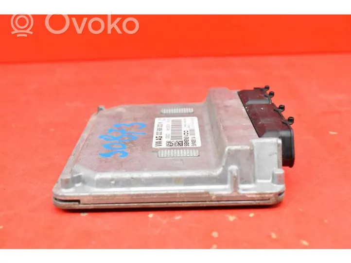 Skoda Fabia Mk2 (5J) Centralina/modulo motore ECU 03D906023N