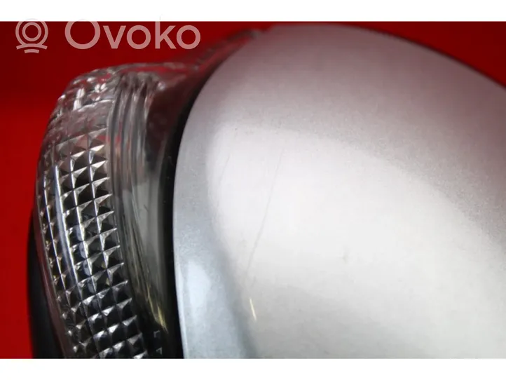 Toyota Avensis Verso Spogulis (elektriski vadāms) 026983
