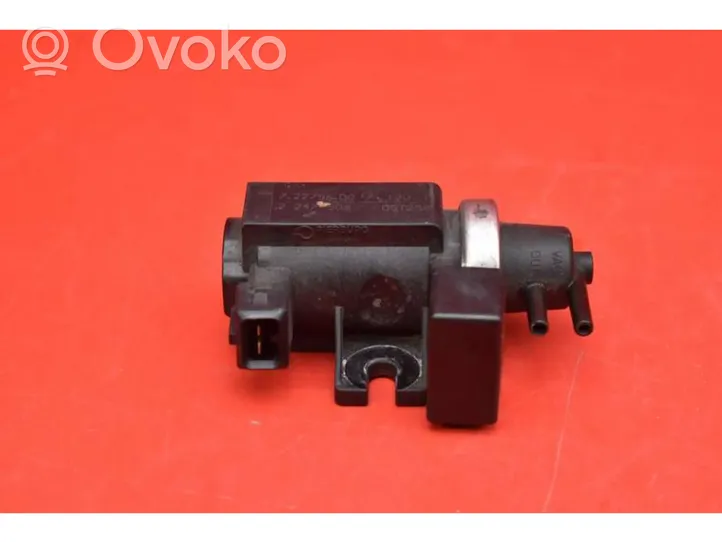 BMW X3 E83 Vacuum valve 2247906