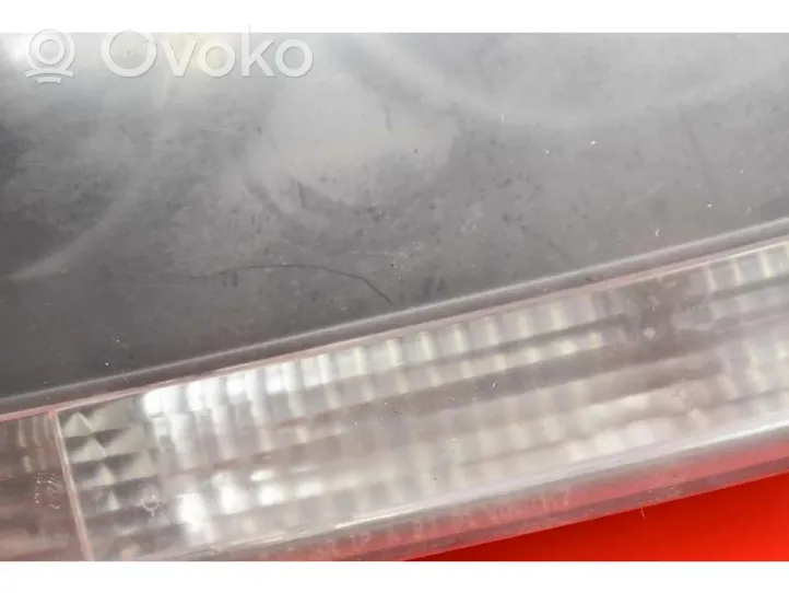 KIA Sorento Headlight/headlamp 92101-3E0