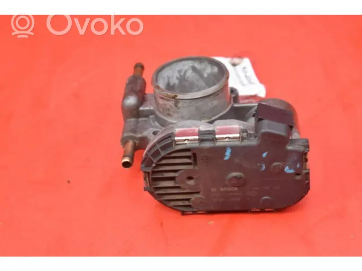 Opel Corsa C Valvola corpo farfallato 24420536