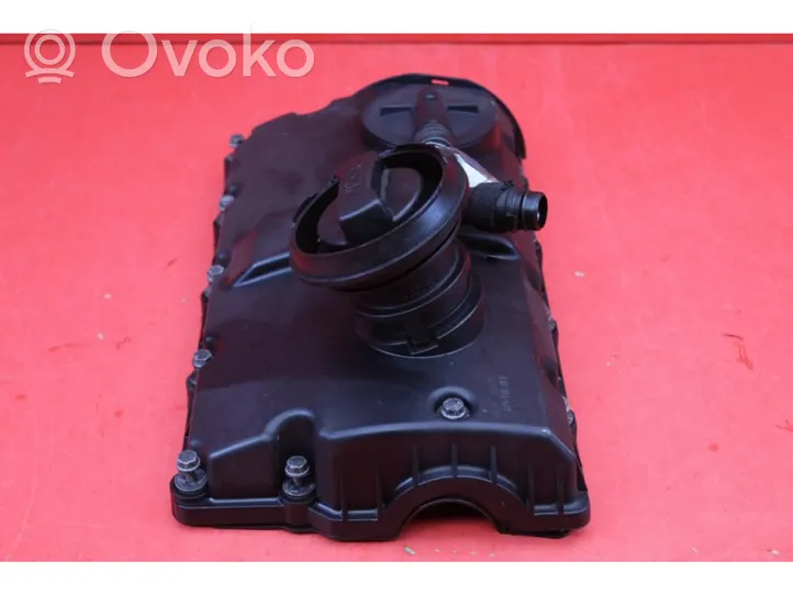 Volkswagen Golf IV Rocker cam cover 038103475R