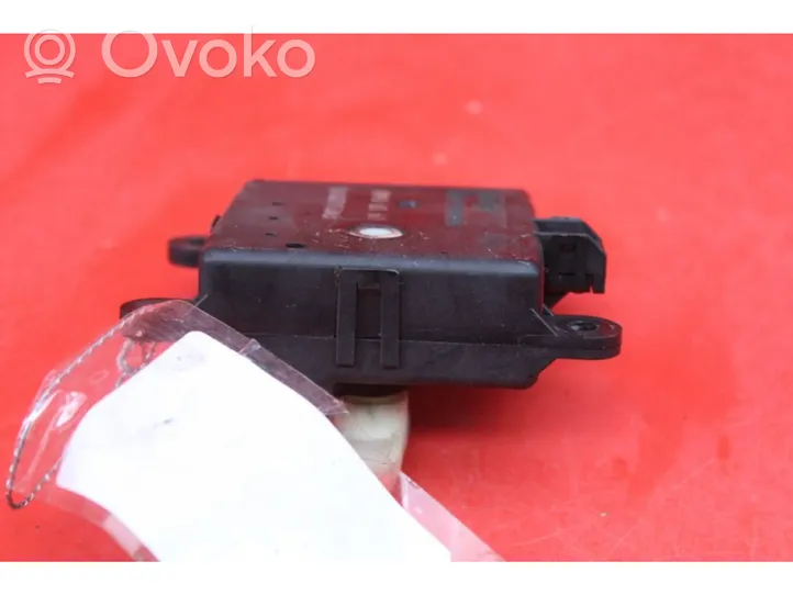 Nissan Qashqai Stellmotor Heizung Klima A24820A3200000