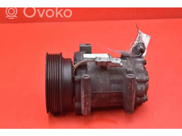 Renault Clio III Klimakompressor Pumpe 8200819568