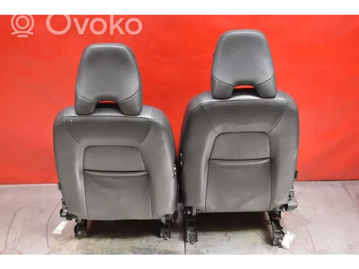 Volvo V70 Seat set VOLVO