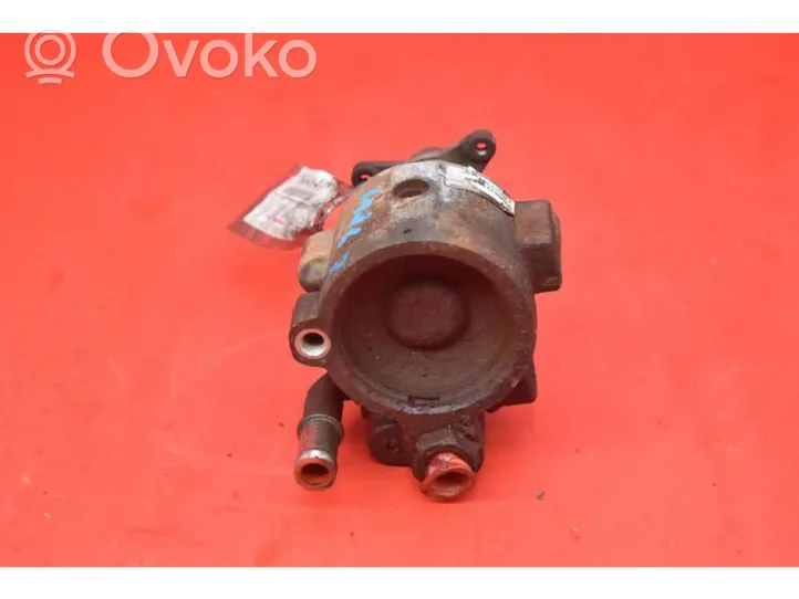 Volvo S40, V40 Ohjaustehostimen pumppu 7700843919