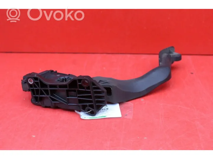 Peugeot 207 CC Accelerator throttle pedal 968075688002