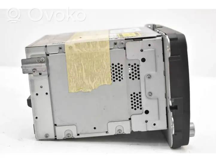 Volkswagen Golf V Radio / CD/DVD atskaņotājs / navigācija 1K0035191D