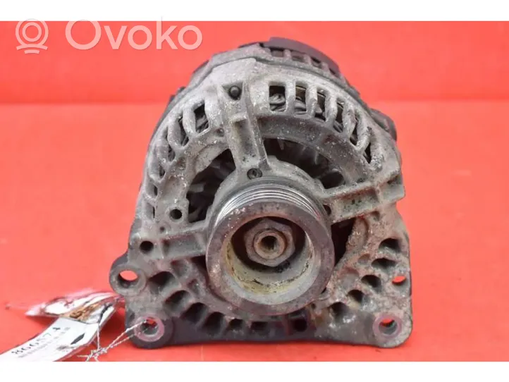 Volkswagen Golf IV Generatore/alternatore 028903028D