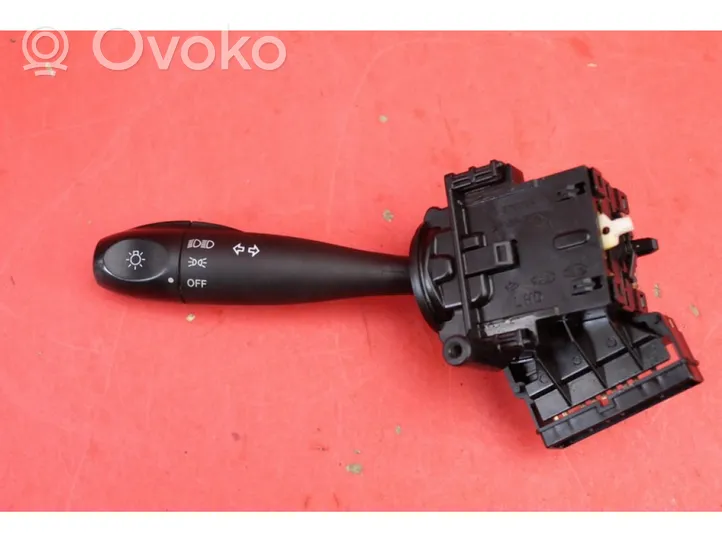 Hyundai Getz Interruptor del limpiafaros 32932A