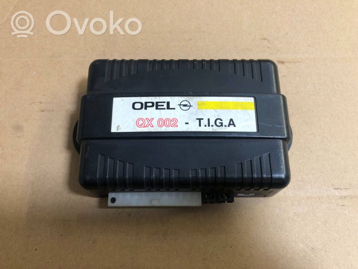 Opel Astra G Boîtier module alarme QX002