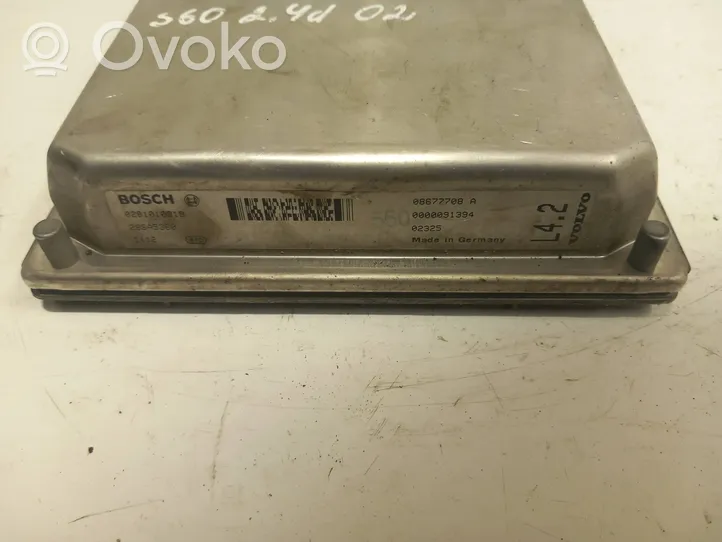 Volvo S60 Sterownik / Moduł ECU 08677708A