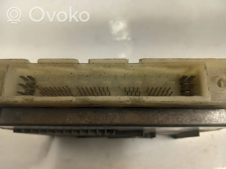 Volvo S80 Sterownik / Moduł ECU 1t0101c00