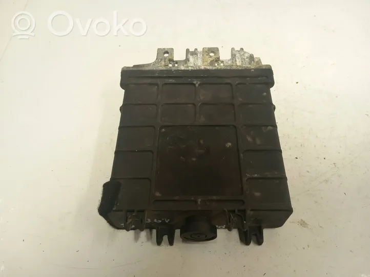 Volkswagen PASSAT B4 Sterownik / Moduł ECU 028906021AK