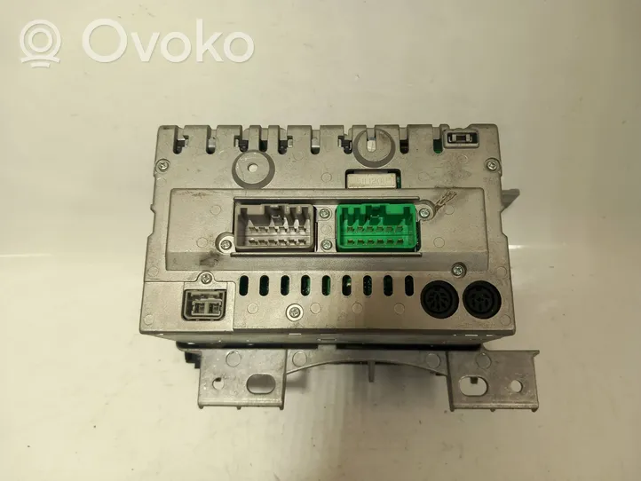 Volvo XC70 Radio/CD/DVD/GPS head unit 86331661