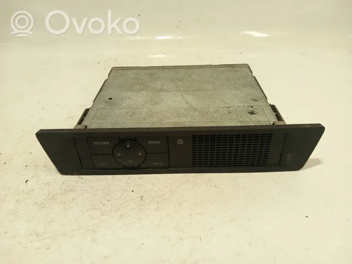 Volkswagen PASSAT B5 GPS navigation control unit/module 3B0919885