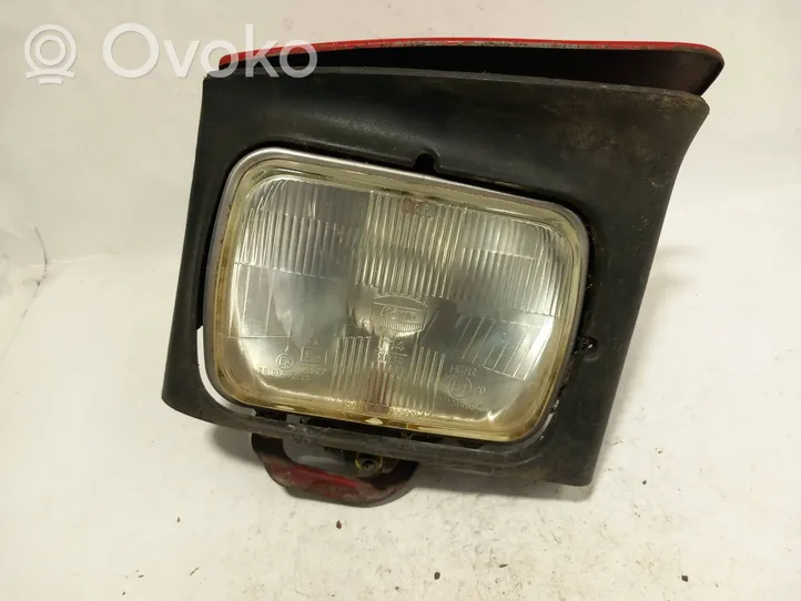 Mazda 323 Lampa przednia 02104r20