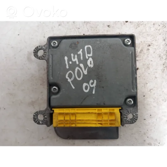 Volkswagen Polo Sterownik / Moduł ECU 1C0909605K