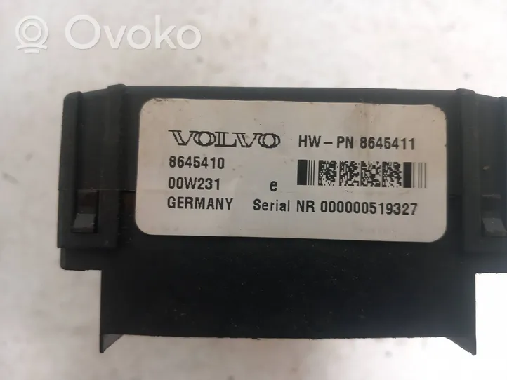 Volvo S60 Boîte à fusibles 8645410