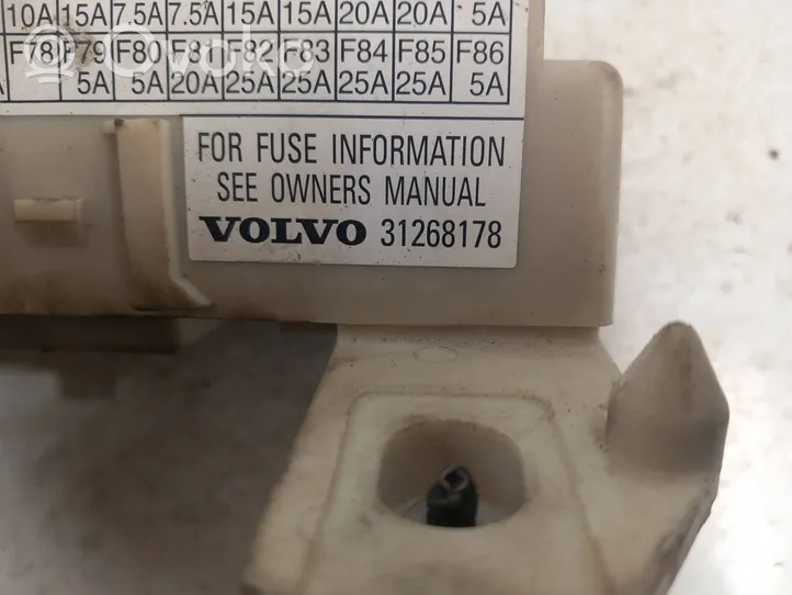 Volvo S40 Fuse module 31268178