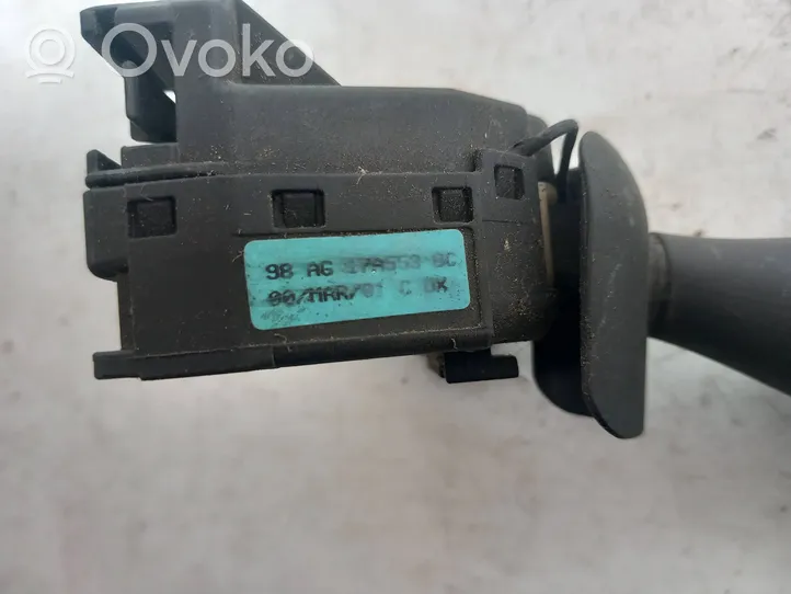 Ford Focus Leva comando tergicristalli 98AG17A553BC