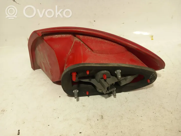 Alfa Romeo 147 Rear/tail lights 46556349