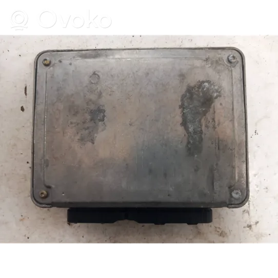 Opel Astra G Calculateur moteur ECU 0281010268