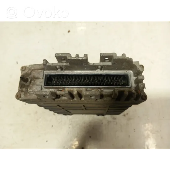 Volkswagen Golf III Sterownik / Moduł ECU 028906021C