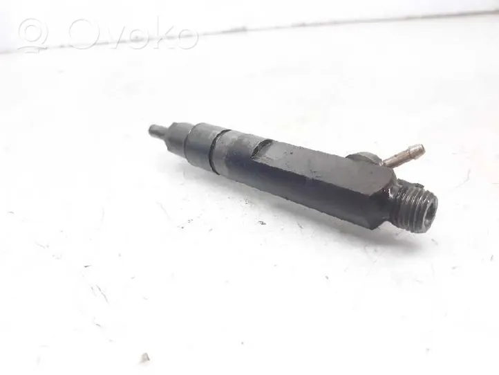 Volvo 850 Fuel injector 046130201F
