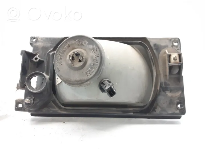 Volkswagen Polo II 86C 2F Phare frontale 1AF00631901