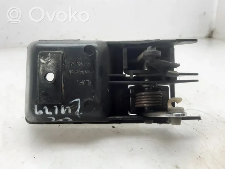 Jeep Cherokee Klamka wewnętrzna drzwi przednich 8955002153