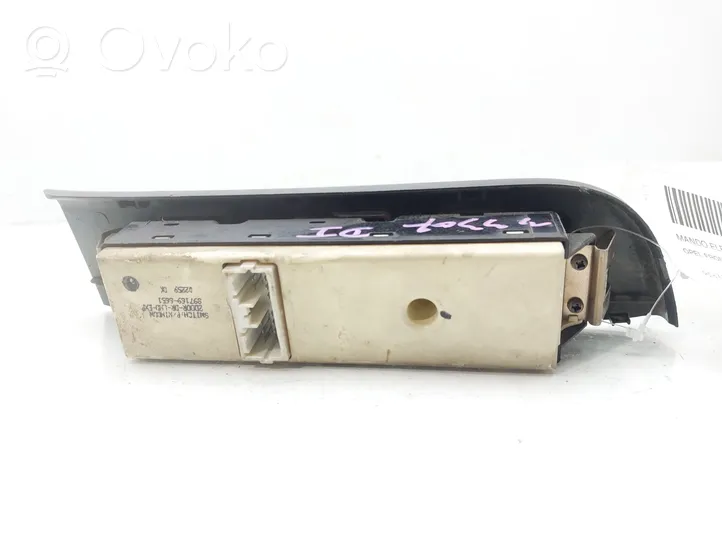 Opel Frontera B Electric window control switch 8971696642