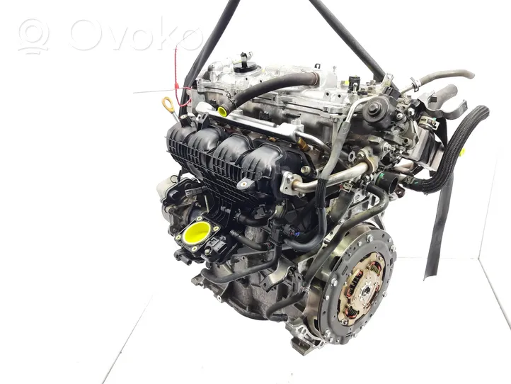 Toyota Auris E180 Двигатель 2ZR