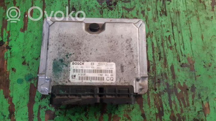 Opel Astra G Centralina/modulo motore ECU 0281001869