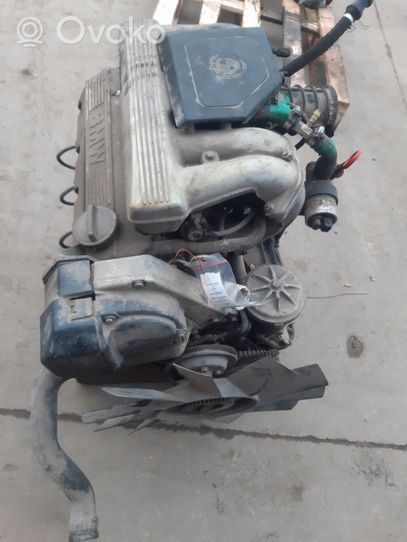 BMW 3 E36 Moteur 1247066