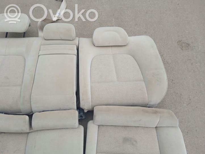 Peugeot 407 isofix points clearance