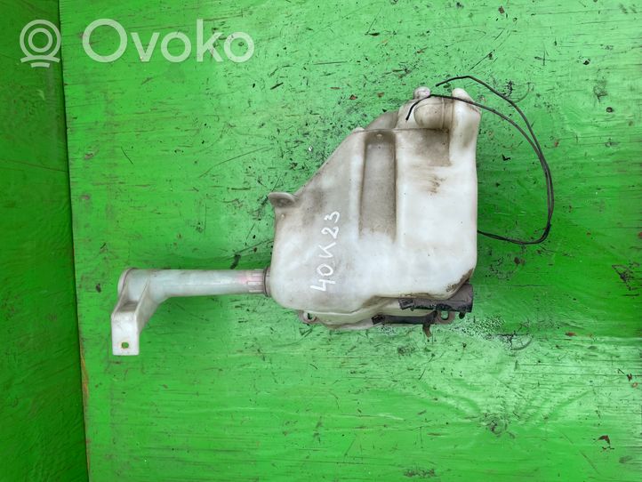 Mazda 626 Zbiornik płynu do spryskiwaczy szyby przedniej / czołowej 86014-214