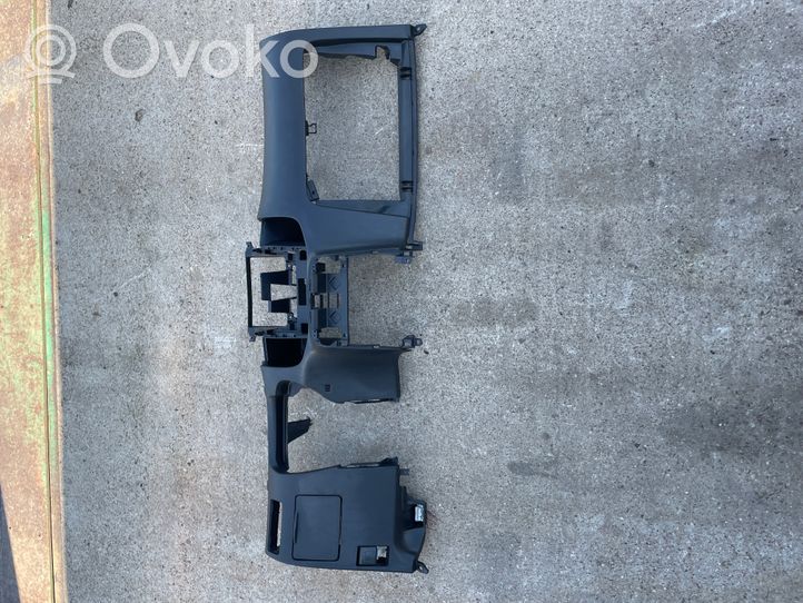 Toyota Corolla Verso E121 Dashboard 