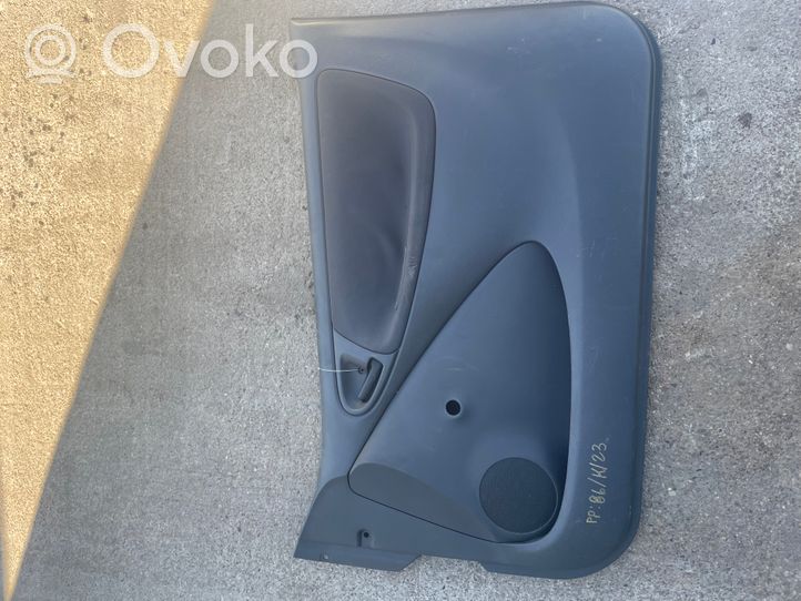 Toyota Tundra I Rivestimento del pannello della portiera anteriore 