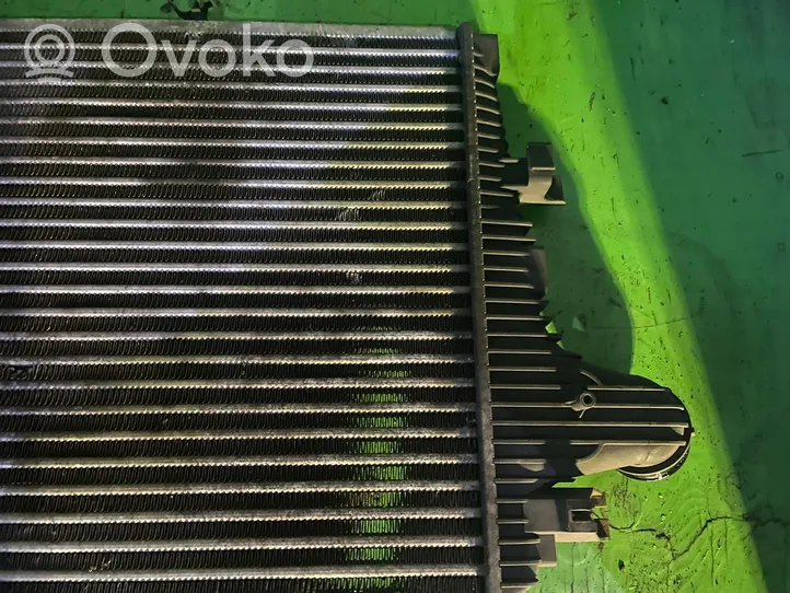 Alfa Romeo 159 Starpdzesētāja radiators 